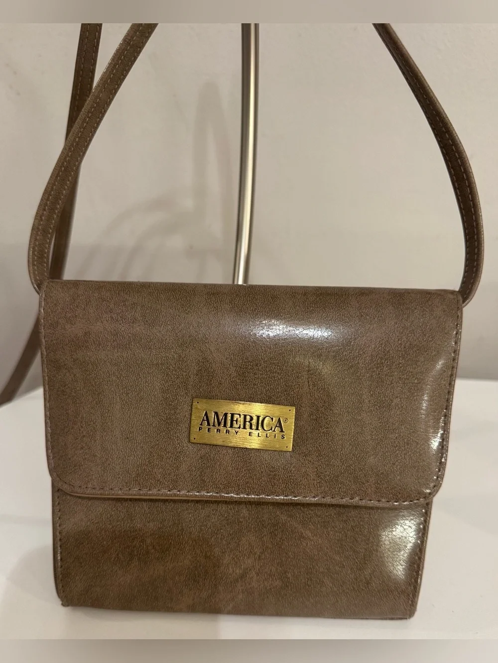 Vintage America Perry Ellis Taupe Leather Crossbody Bag *see Description* - Picture 3 of 16